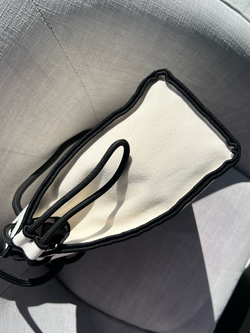 Fendi Large Roma Lea Tote Bag - Picture 6 of 13